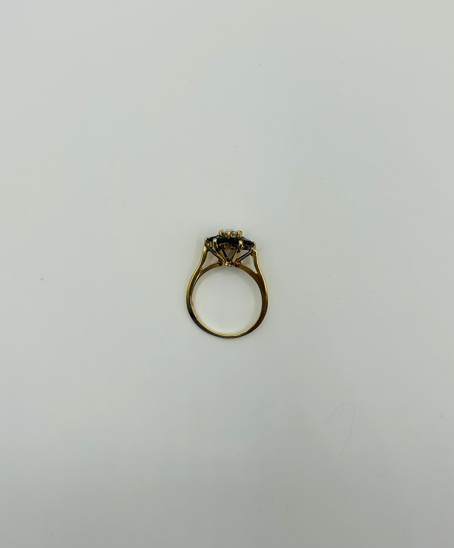 Onyx & Diamond Flower Ring (1 carat) in 14K Yellow Gold
