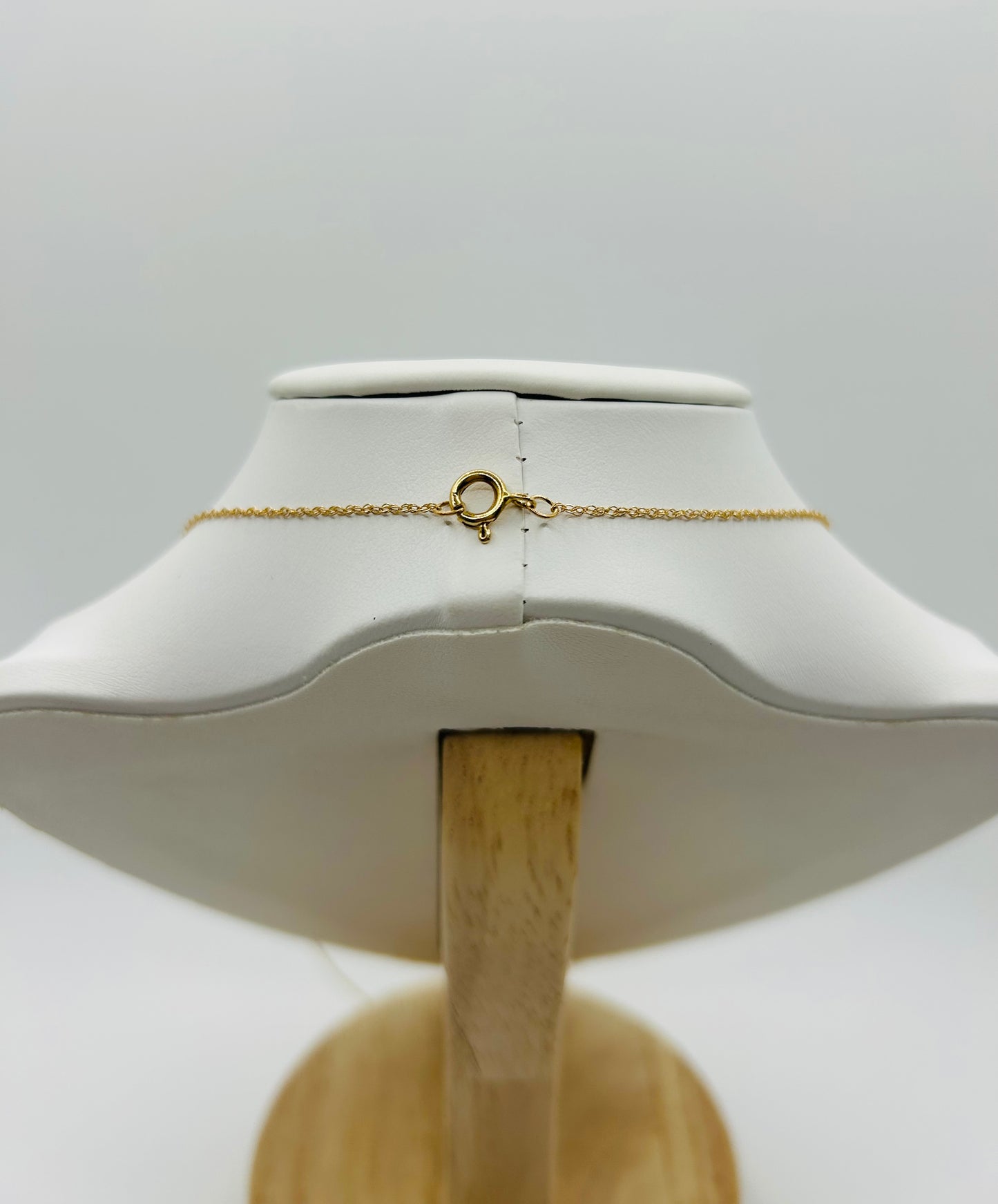 Elongated Amethyst & Diamond Pendant (.09pts t.w.) in 10K Yellow Gold