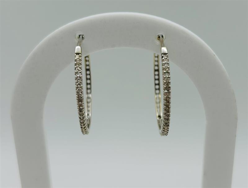 Diamond Hoop Earrings (1ct t.w.) in 14kt White Gold