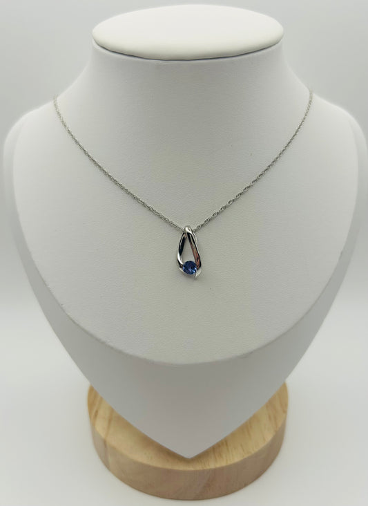 Tanzanite Pendant in 14K White Gold