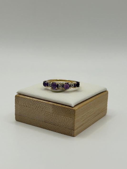 Amethyst & Diamond Band (.03pts (t.w.) in 10K Yellow Gold