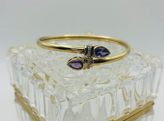 Amethyst and Diamond Bangle (.04pts t.w.) in 14K Yellow Gold