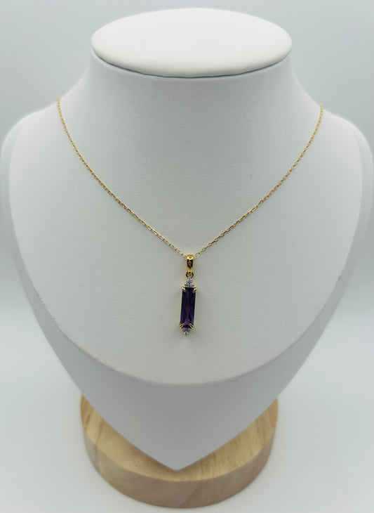 Elongated Amethyst & Diamond Pendant (.09pts t.w.) in 10K Yellow Gold