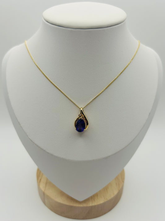 Pear Shaped Amethyst Pendant in 14K Yellow Gold